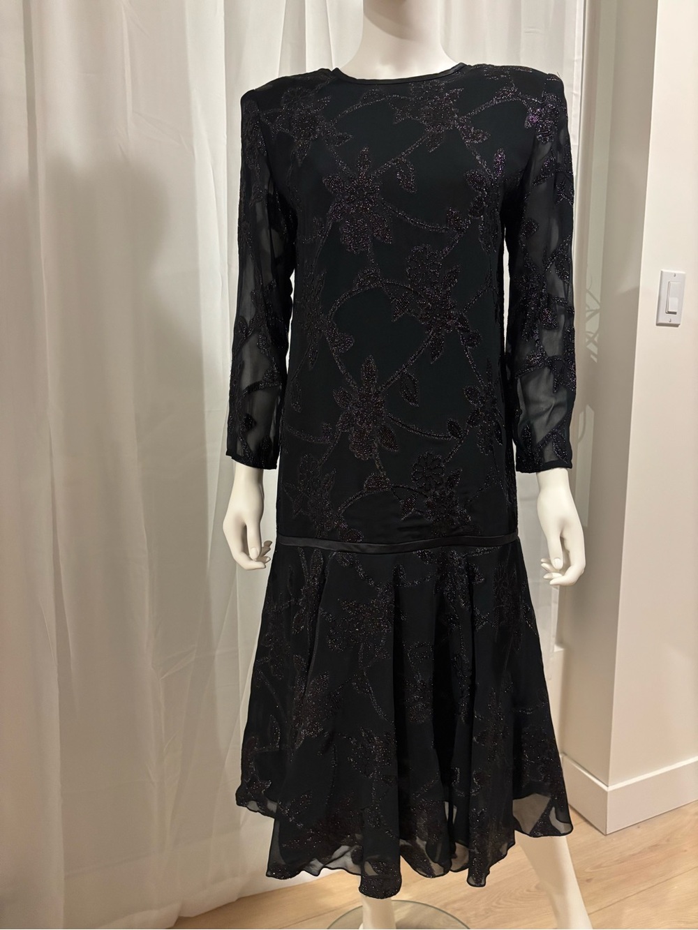 Vintage 1980s Del Costa Paris Black Metallic Floral Drop Waist Dress 8
